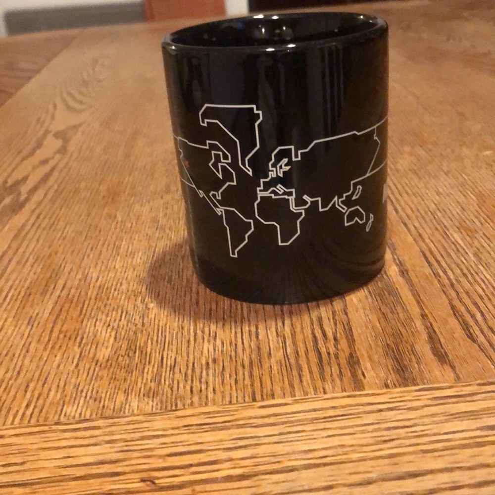 Rare Microsoft Logo Redmond World Map Black Coffee Mug Cup w/Handle Oversized